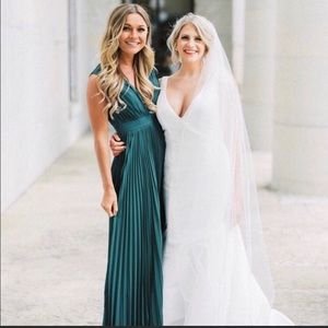 JJ’s House Hunter green Bridesmaid dress
